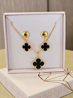Conjunto Trevo Moda Folheado a ouro 18k